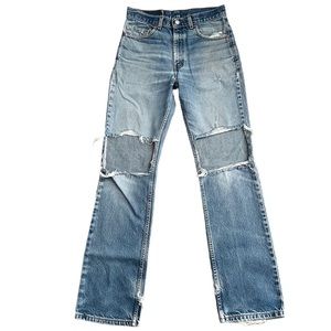 Vintage 2002 Levi’s 517 Boot Cut Jeans Medium Blue Wash / USA Tag 30 X 34